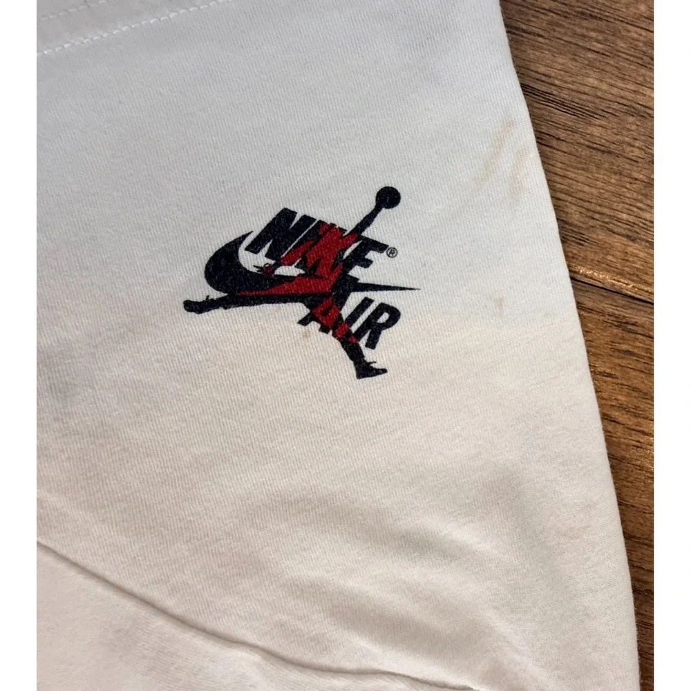 Nike Youth Medium T Shirt All Over Logo Air Graphic White Short Sleeve 10 12 yrs